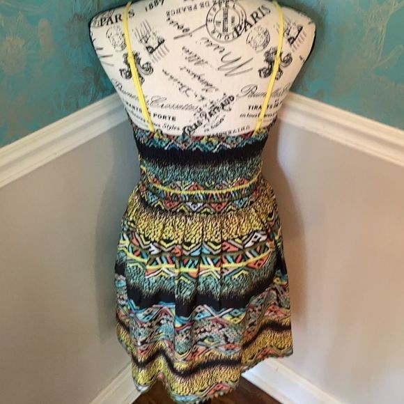 Juniors spaghetti strapped fabulous dress size med - Picture 5 of 5